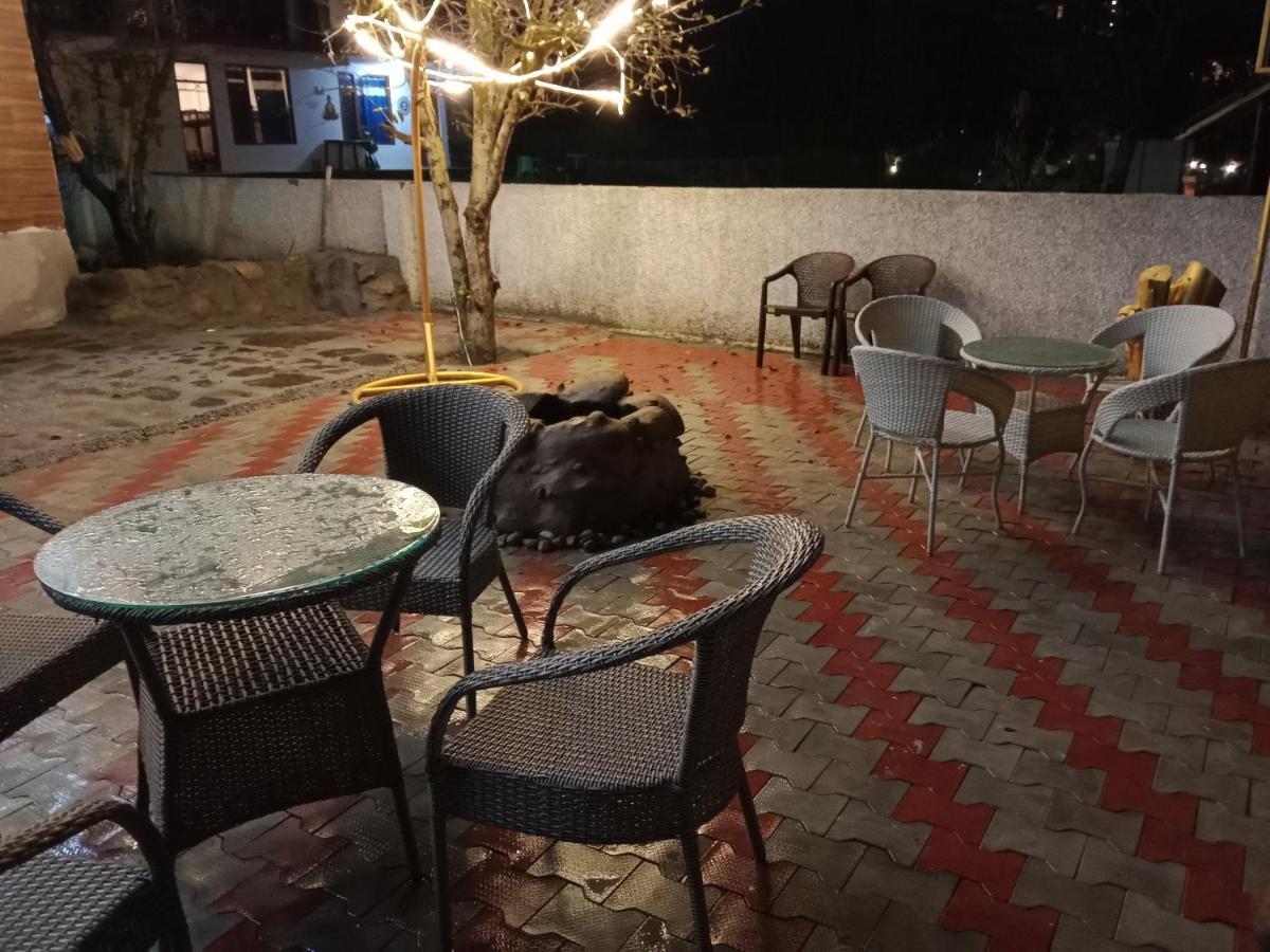 Resort Apple Flower By Manali Mall Road Exterior photo