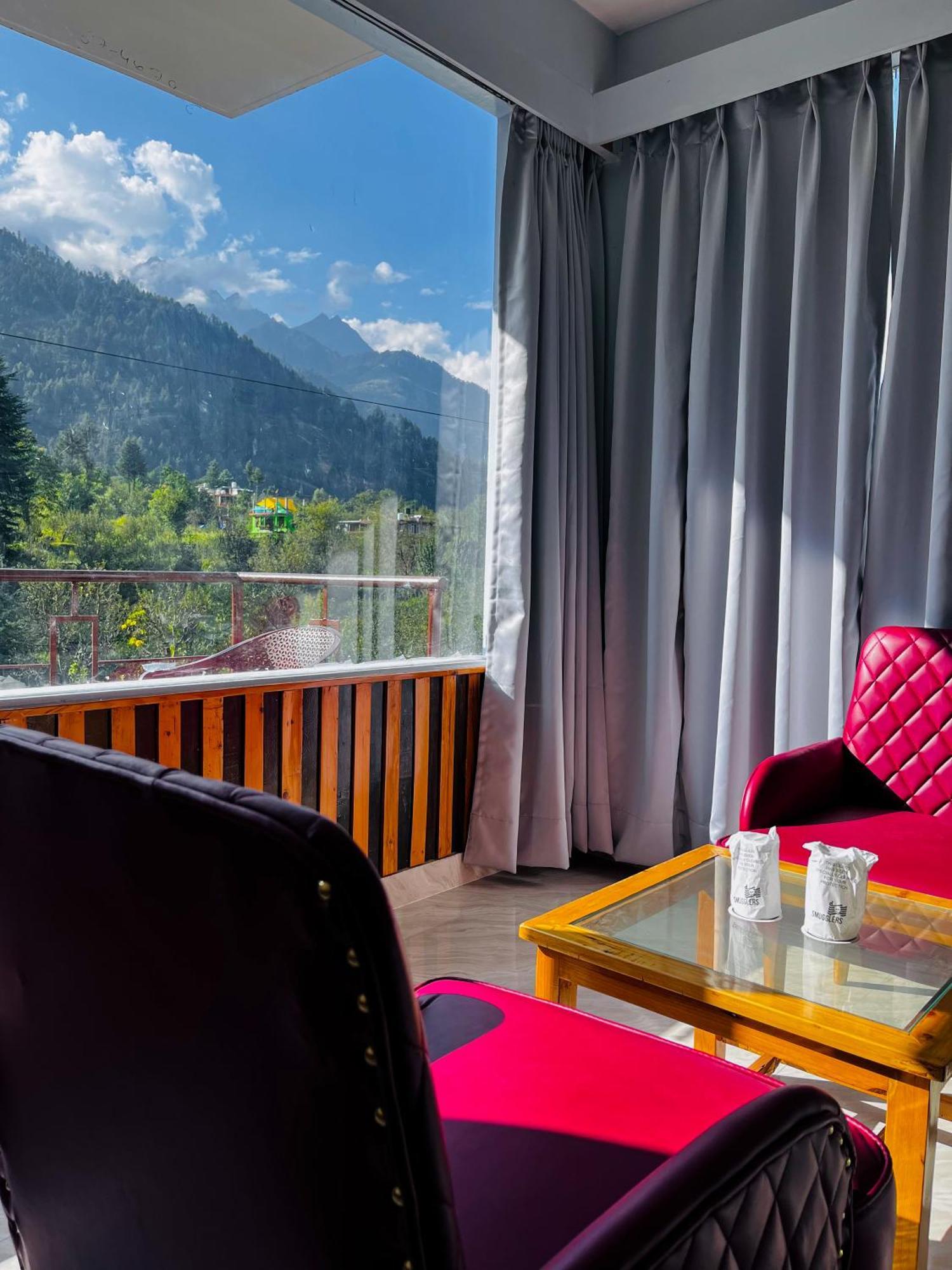 Resort Apple Flower By Manali Mall Road Exterior photo